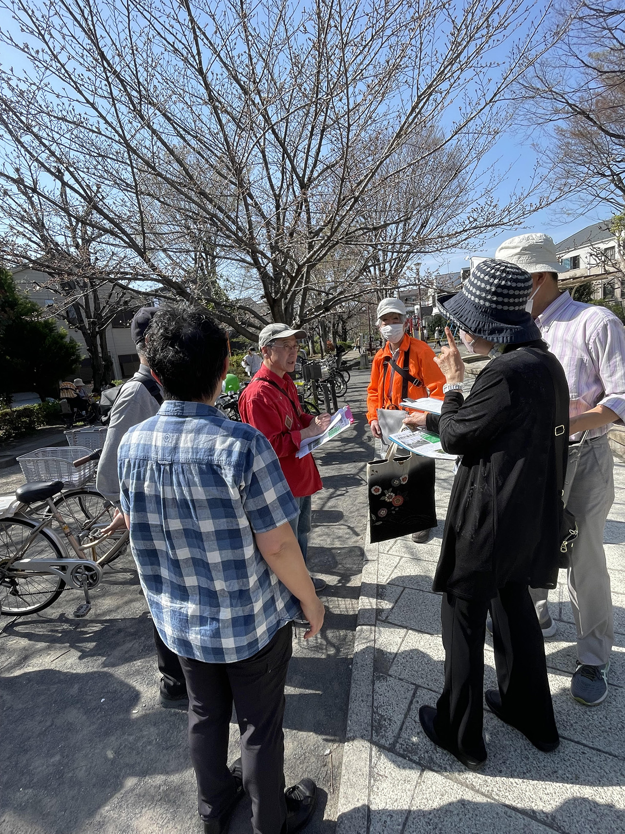 石仏公園で署名行動